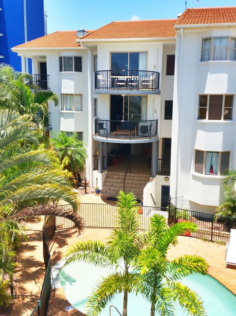 Santalina On Hervey Bay - Timeshare Accommodation 3