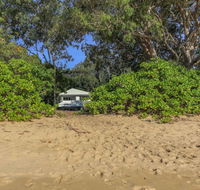 Seabreeze Beachfront - Clifton - Timeshare Accommodation