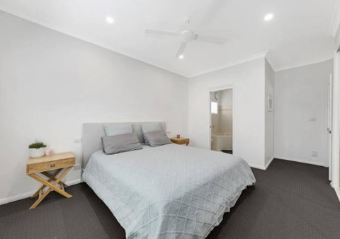 Shelly Beach Family Hideaway - Pool, Beach, Golf - Timeshare Accommodation 3