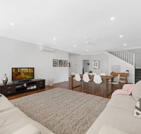 Shelly Beach Family Hideaway - Pool Beach Golf - Timeshare Accommodation