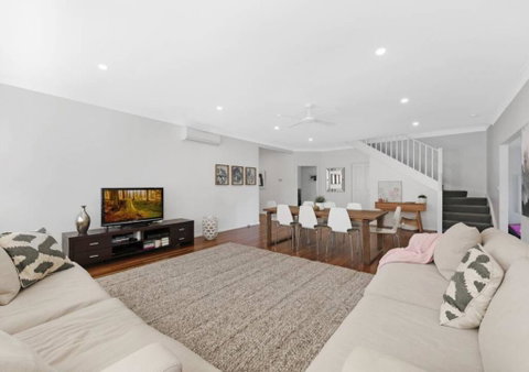 Shelly Beach Family Hideaway - Pool, Beach, Golf - Timeshare Accommodation 0