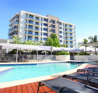 Signature Waterfront Apartments - Timeshare Accommodation