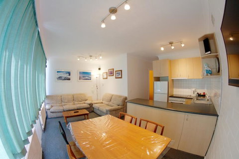 Snow Ski Apartments 05 - Timeshare Accommodation 0