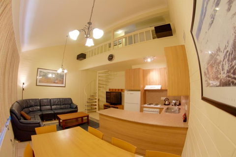 Snow Ski Apartments 31 - Timeshare Accommodation 0