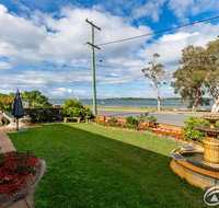 Spoil yourself with the perfect position of this first floor Unit - Timeshare Accommodation