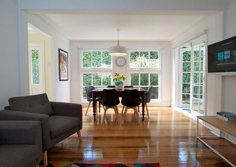 Strahan House - Timeshare Accommodation 0