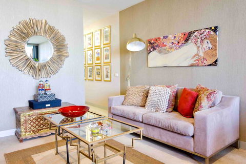 Stylish 1 Bedroom Apartment Amazing City Views - Timeshare Accommodation 0