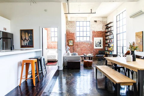 Stylish Warehouse Conversion In The Heart Of Fitzroy - Timeshare Accommodation 1
