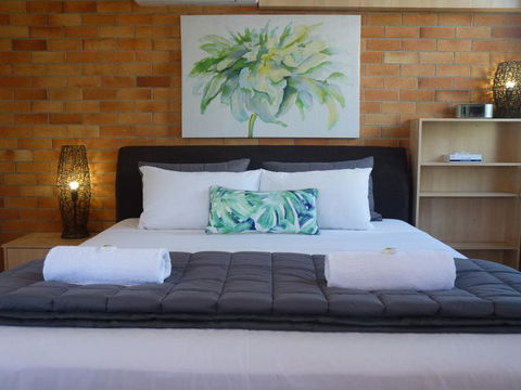 Sunseeker Motel - Timeshare Accommodation 0