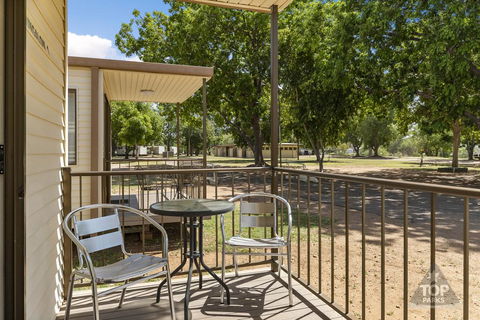 Sunset Top Tourist Park - Timeshare Accommodation 3
