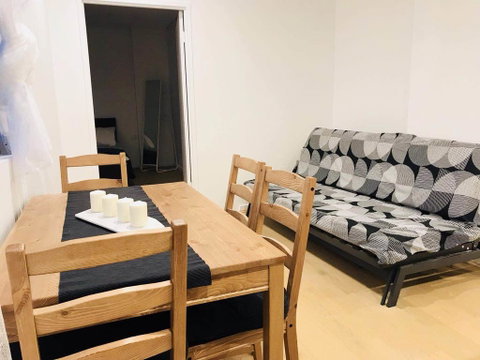 Sunset View 2 Bedroom Apt Next To Station - Timeshare Accommodation 1