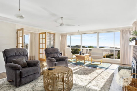 TASSIE SEASIDE SERENITY - L'Abode Accommodation - Timeshare Accommodation 0