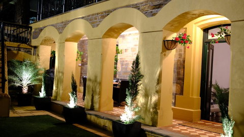 The 'Cloisters' Apartment At Albert Hall - Timeshare Accommodation 1