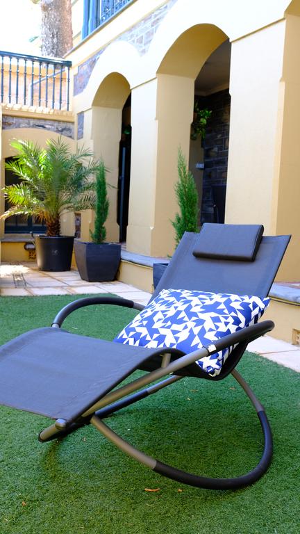 The 'Cloisters' Apartment At Albert Hall - Timeshare Accommodation 2