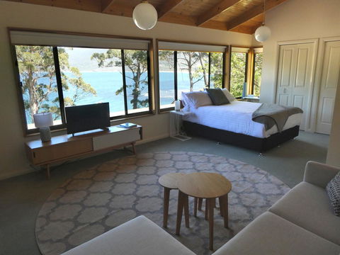 Osprey Lodge & Bungalow - Timeshare Accommodation 13
