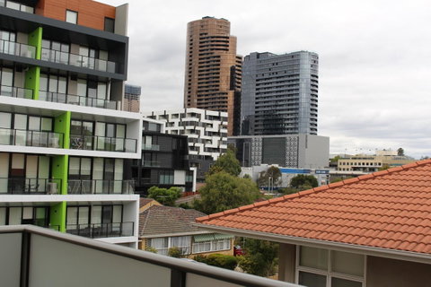 Poplar Box Hill Apartment - Timeshare Accommodation 1