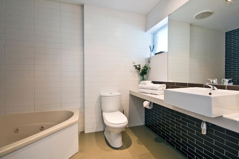 Lorne Bay View Motel - Timeshare Accommodation 6