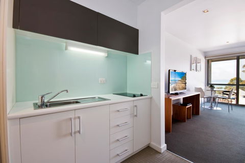 Lorne Bay View Motel - Timeshare Accommodation 7
