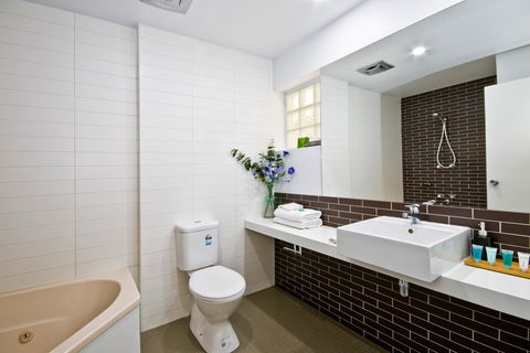 Lorne Bay View Motel - Timeshare Accommodation 35