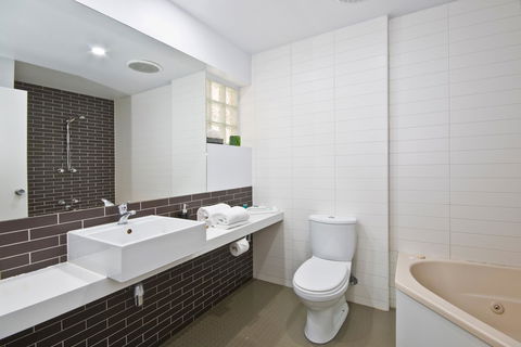 Lorne Bay View Motel - Timeshare Accommodation 30