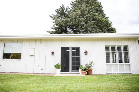The Cottage - Timeshare Accommodation 9