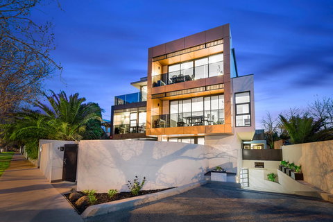 Manhattan Apartments - Caulfield North - Timeshare Accommodation 0