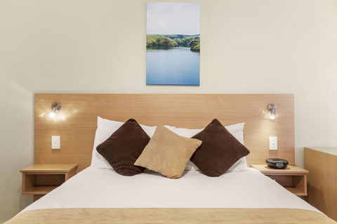 Ciloms Airport Lodge - Timeshare Accommodation 43
