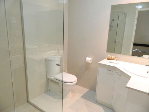 Ciloms Airport Lodge - Timeshare Accommodation 13