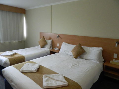 Ciloms Airport Lodge - Timeshare Accommodation 23