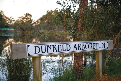 Dunkeld Studio Accommodation - Timeshare Accommodation 13