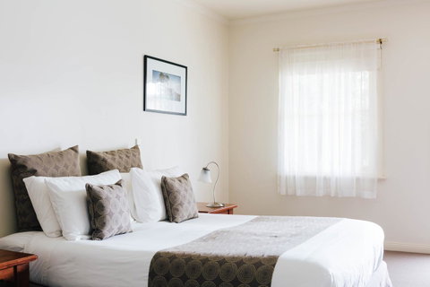 Dunkeld Studio Accommodation - Timeshare Accommodation 6