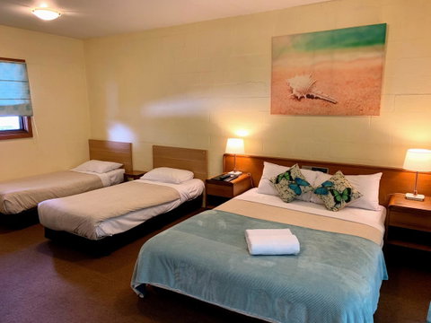Mountain Creek Motel Bar & Restaurant - Timeshare Accommodation 34
