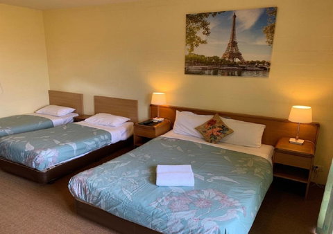 Mountain Creek Motel Bar & Restaurant - Timeshare Accommodation 36