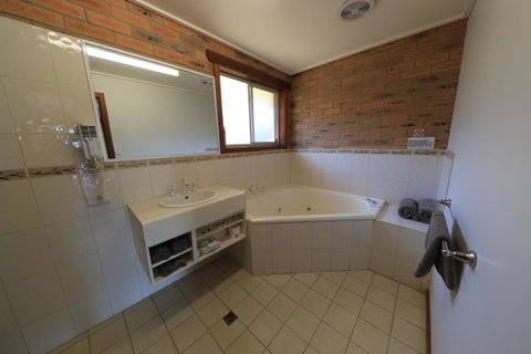 Quays Motel San Remo - Timeshare Accommodation 15