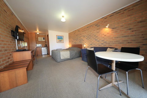 Quays Motel San Remo - Timeshare Accommodation 16
