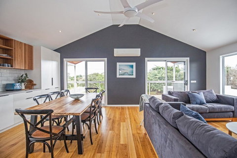 Island Getaway Cape Woolamai - Timeshare Accommodation 2