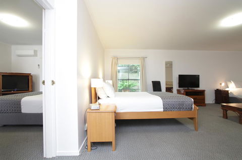 Quality Inn & Suites The Menzies - Timeshare Accommodation 11