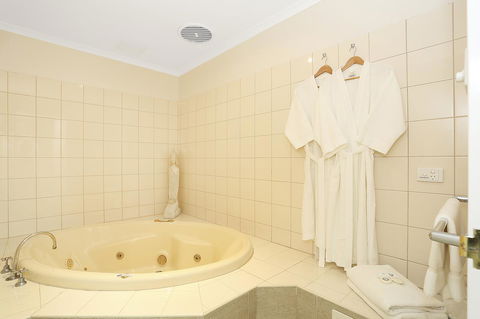 Quality Inn & Suites The Menzies - Timeshare Accommodation 35
