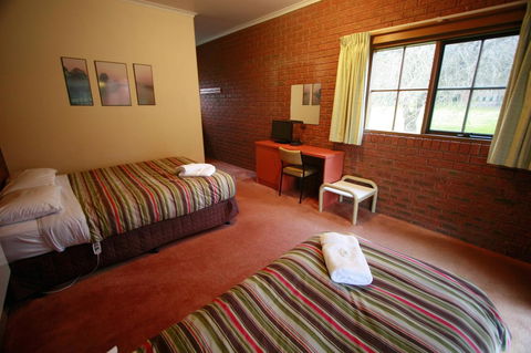 The Harrietville Snowline Hotel - Timeshare Accommodation 2