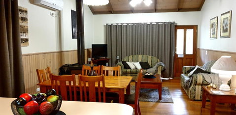Day Dream Cottage - Timeshare Accommodation 8