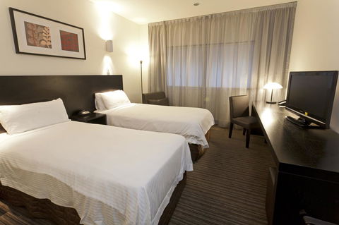 Causeway 353 Hotel - Timeshare Accommodation 6
