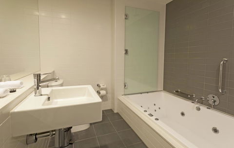 Causeway 353 Hotel - Timeshare Accommodation 29