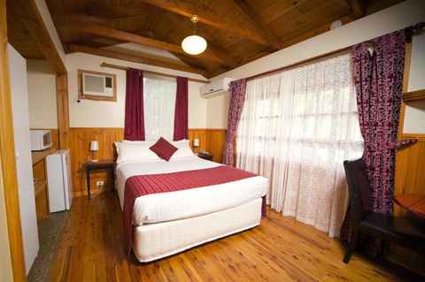 Sanctuary House Resort Motel - Timeshare Accommodation 1