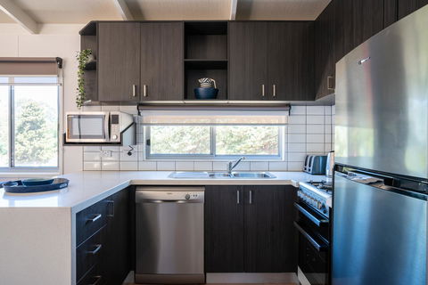 BIG4 Castlemaine Gardens - Timeshare Accommodation 9