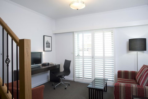 Alto Hotel On Bourke - Timeshare Accommodation 24