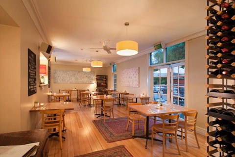 Athelstane House - Timeshare Accommodation 10