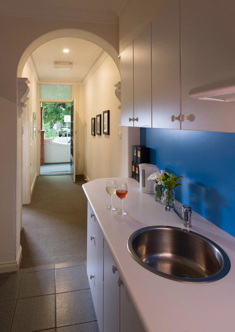 Athelstane House - Timeshare Accommodation 12