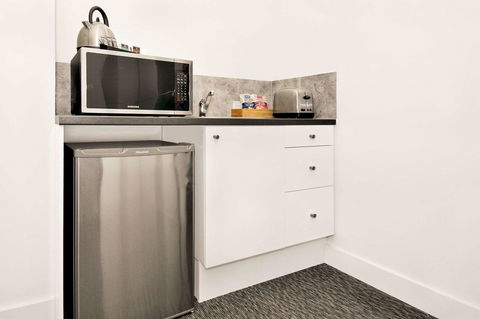 Comfort Hotel East Melbourne - Timeshare Accommodation 6