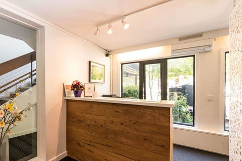 Comfort Hotel East Melbourne - Timeshare Accommodation 1