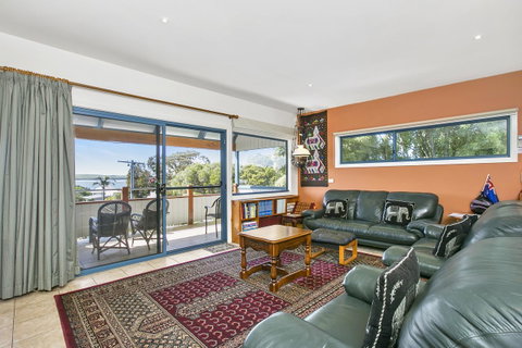 Black Dolphin Beach Penthouse - Timeshare Accommodation 13